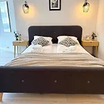 Al-dom Awangardia 211, W Dzielnicy Uzdrowiskowej, 300m Do Morza Kołobrzeg